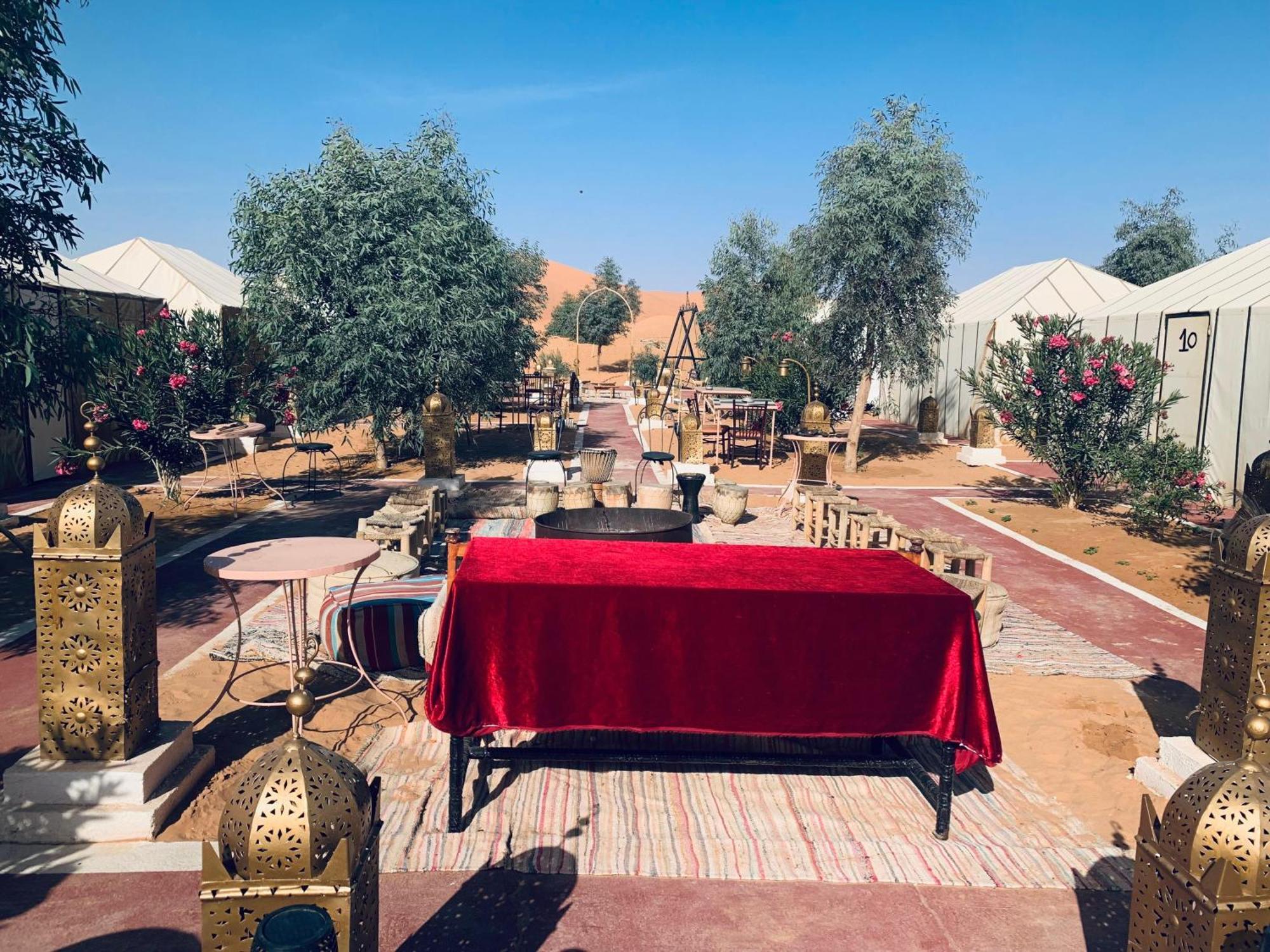 Отель Tafouyte Luxury Camp Мерзуга Экстерьер фото